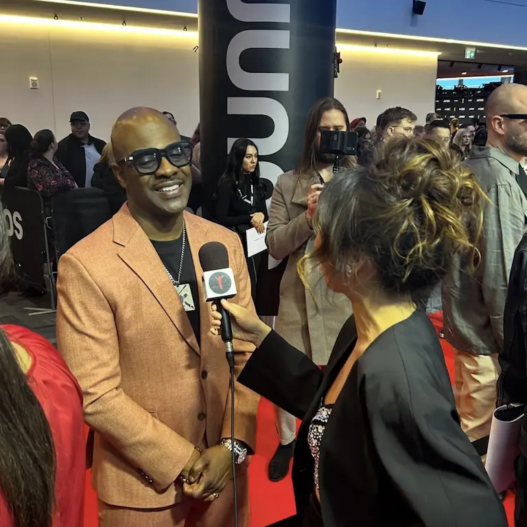 BRIGITTE TRUONG interviewing Maestro Fresh Wes as the 2024 Juno Awards with Live Nation Fans